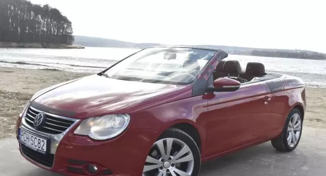 VOLKSWAGEN Eos 