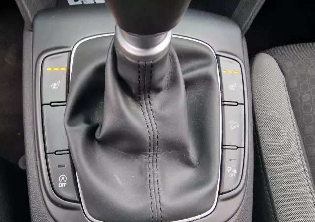 HYUNDAI Kona 1.6 CRDi Select