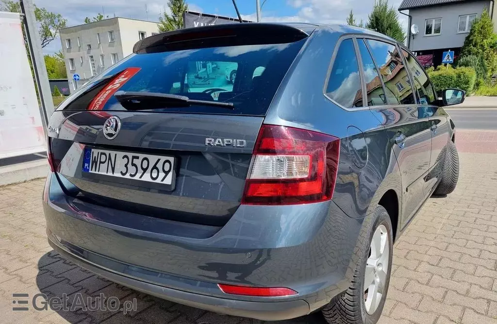 SKODA Rapid 