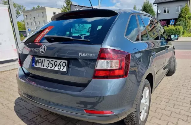 SKODA Rapid 
