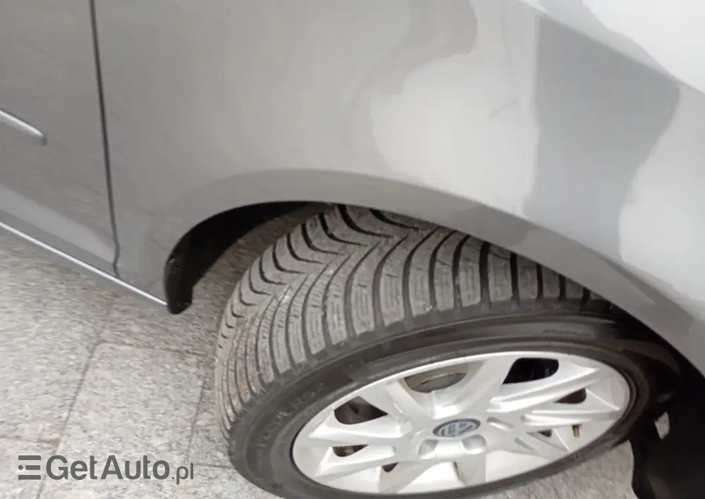 VOLKSWAGEN Golf Plus 1.6 TDI DPF Trendline