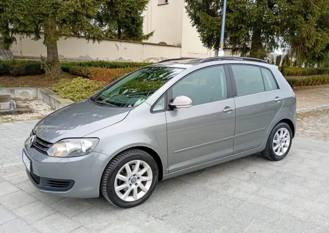 VOLKSWAGEN Golf Plus 1.6 TDI DPF Trendline