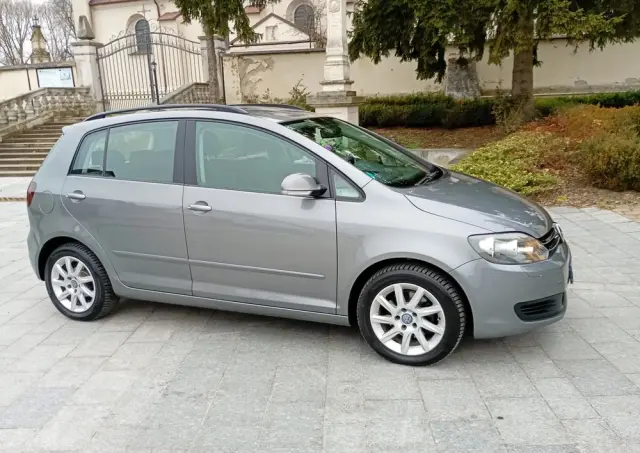 VOLKSWAGEN Golf Plus 1.6 TDI DPF Trendline