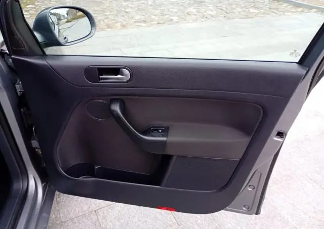 VOLKSWAGEN Golf Plus 1.6 TDI DPF Trendline