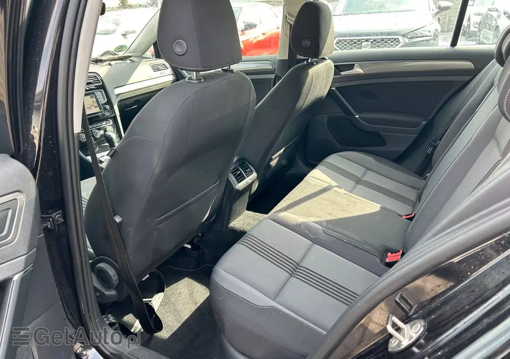 VOLKSWAGEN Golf 1.4 TSI BlueMotion Technology DSG Allstar