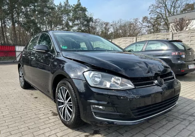 VOLKSWAGEN Golf 1.4 TSI BlueMotion Technology DSG Allstar