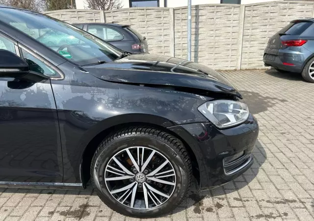 VOLKSWAGEN Golf 1.4 TSI BlueMotion Technology DSG Allstar