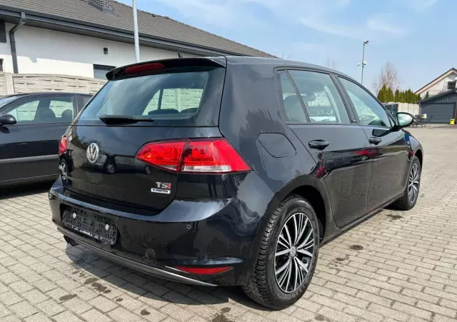 VOLKSWAGEN Golf 1.4 TSI BlueMotion Technology DSG Allstar