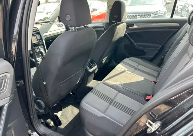 VOLKSWAGEN Golf 1.4 TSI BlueMotion Technology DSG Allstar