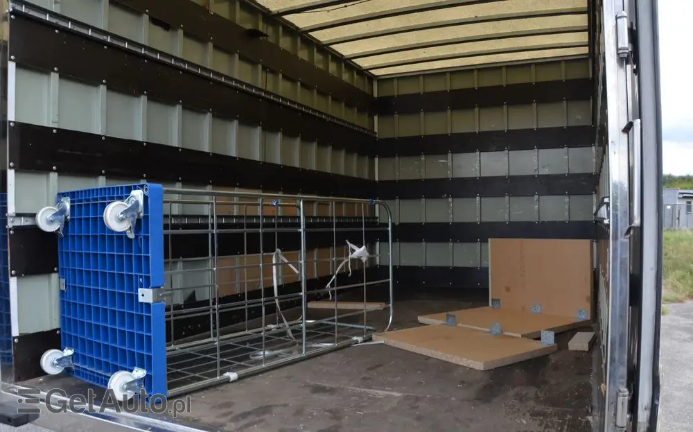 MERCEDES-BENZ SPRINTER KONTENER 8 EP 