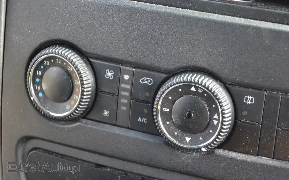 MERCEDES-BENZ SPRINTER KONTENER 8 EP 