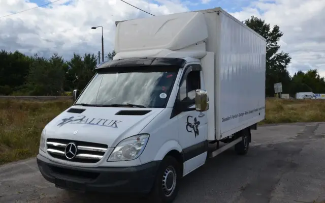 MERCEDES-BENZ SPRINTER KONTENER 8 EP 