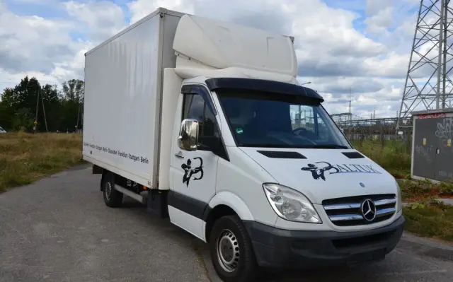 MERCEDES-BENZ SPRINTER KONTENER 8 EP 