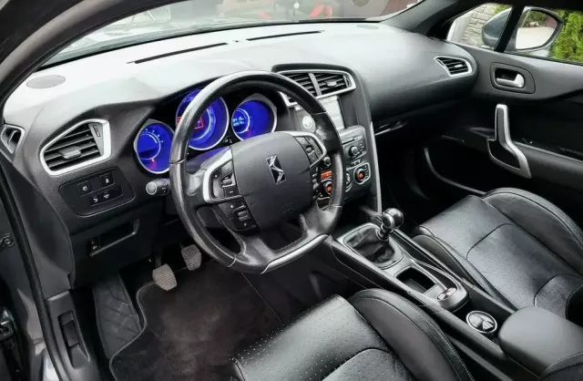 CITROËN Ds4 