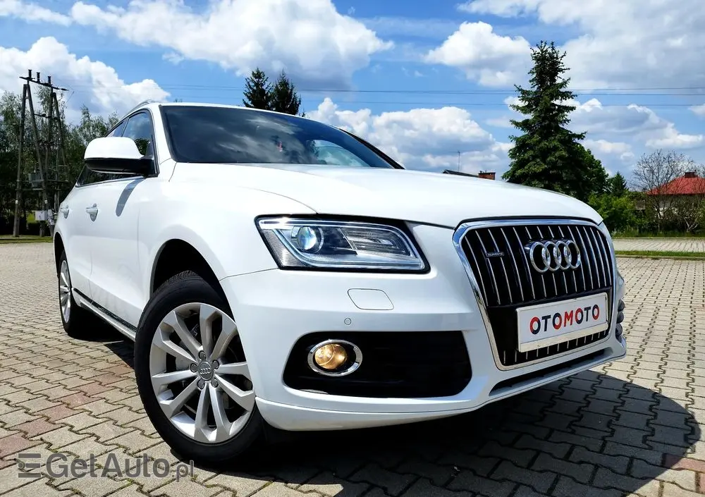 AUDI Q5 