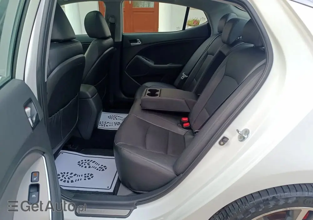 KIA Optima 1.7 CRDI Edition 7