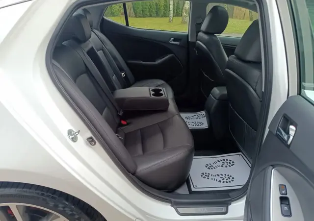 KIA Optima 1.7 CRDI Edition 7