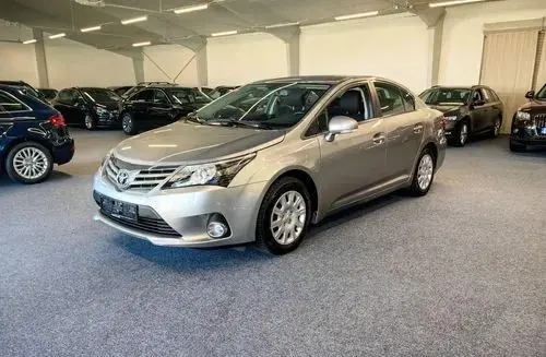 TOYOTA Avensis 