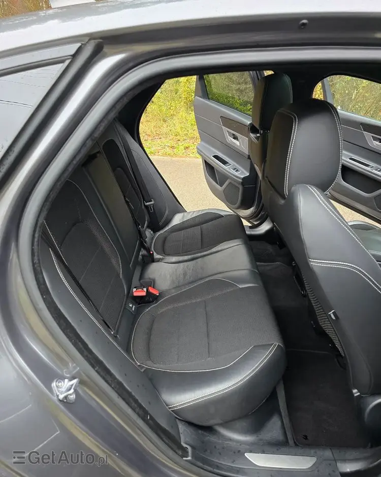 JAGUAR XF 2.0 i4D AWD R-Sport