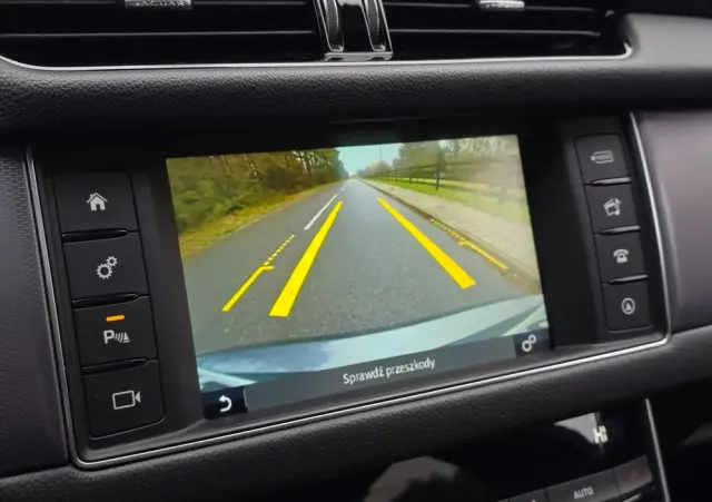 JAGUAR XF 2.0 i4D AWD R-Sport