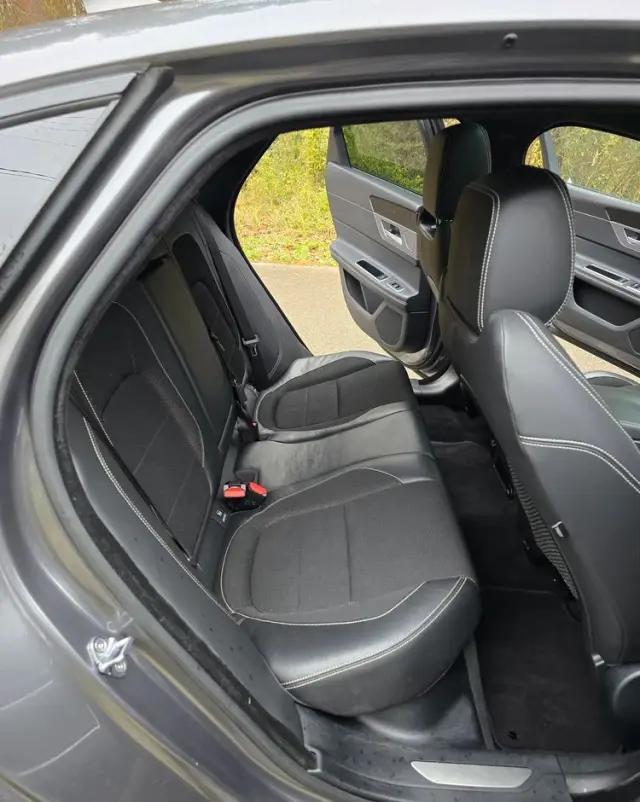 JAGUAR XF 2.0 i4D AWD R-Sport