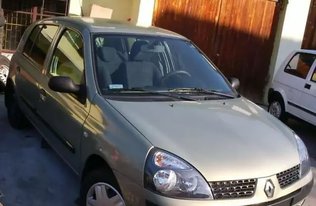 RENAULT Clio 