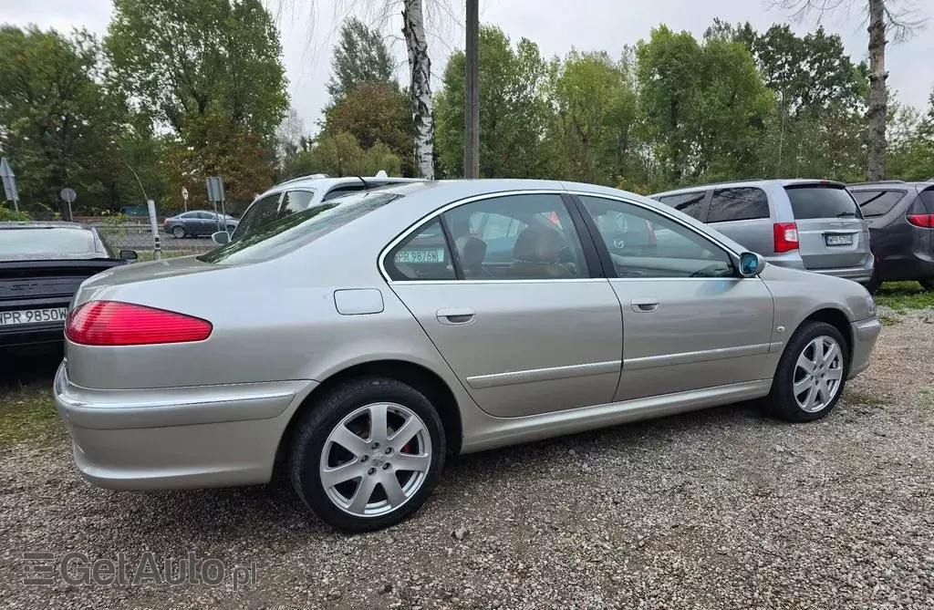 PEUGEOT 607 