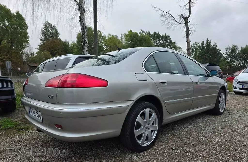 PEUGEOT 607 