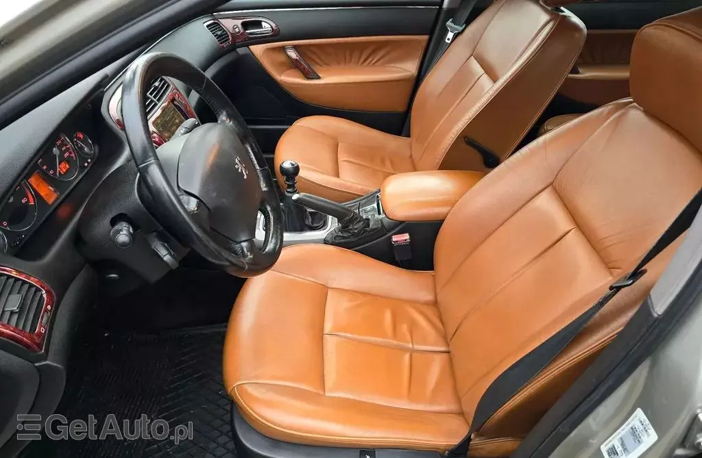PEUGEOT 607 