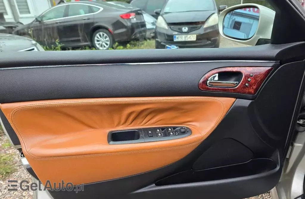 PEUGEOT 607 
