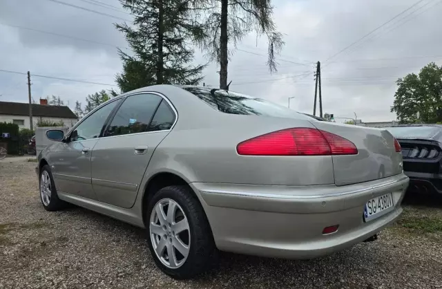 PEUGEOT 607 