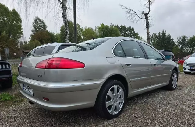 PEUGEOT 607 