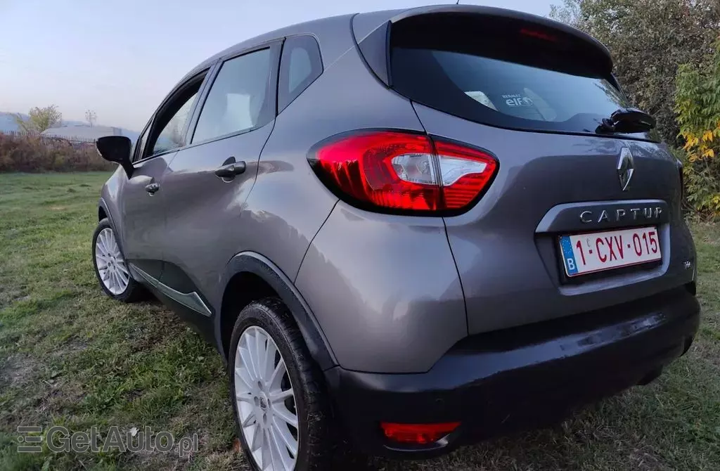 RENAULT Captur 