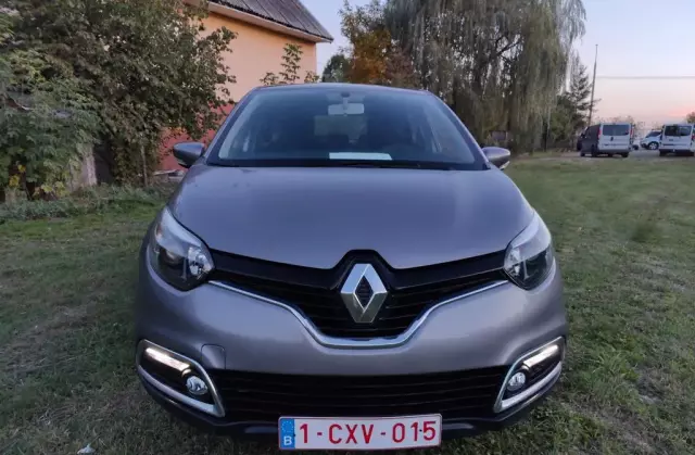 RENAULT Captur 