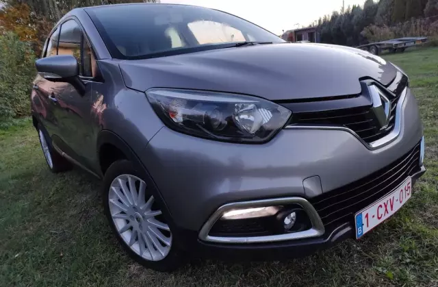 RENAULT Captur 