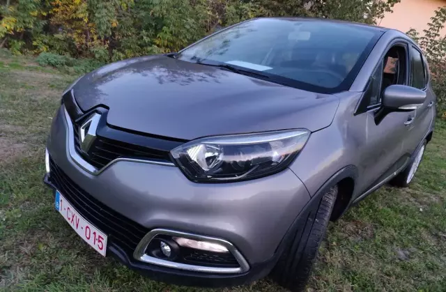 RENAULT Captur 