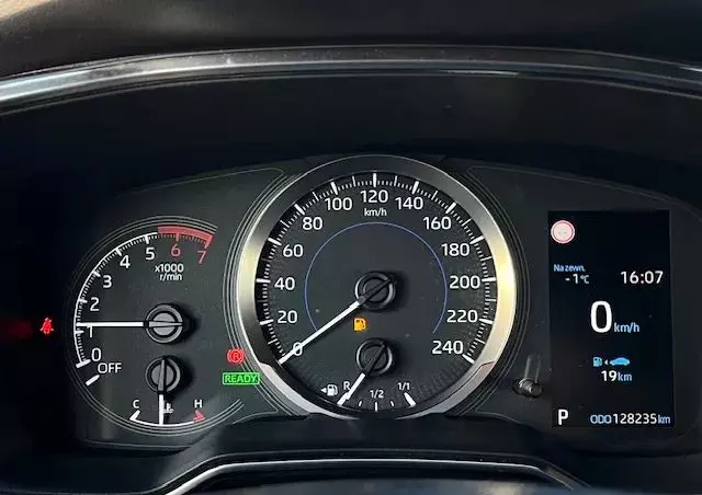 TOYOTA Corolla 1.8 Hybrid Comfort