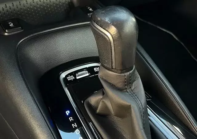 TOYOTA Corolla 1.8 Hybrid Comfort