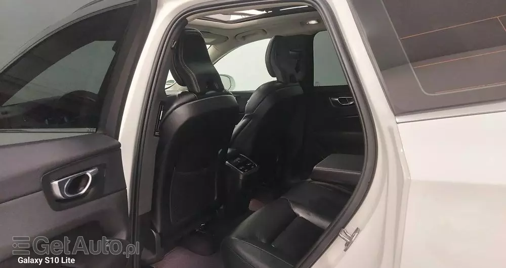 VOLVO XC 60 B4 B Geartronic Inscription