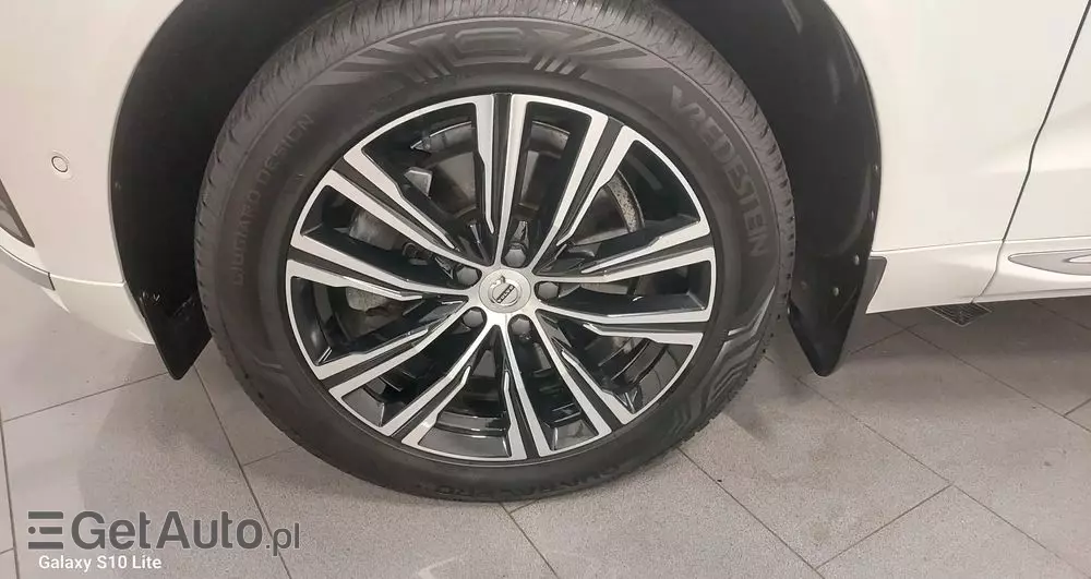 VOLVO XC 60 B4 B Geartronic Inscription