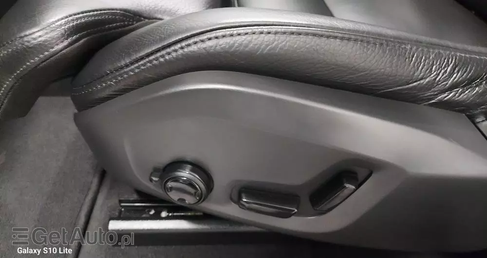 VOLVO XC 60 B4 B Geartronic Inscription