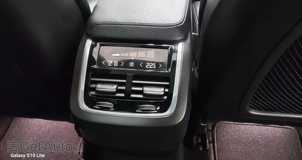 VOLVO XC 60 B4 B Geartronic Inscription