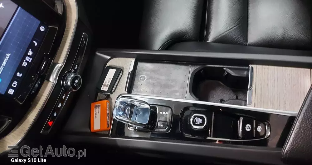 VOLVO XC 60 B4 B Geartronic Inscription