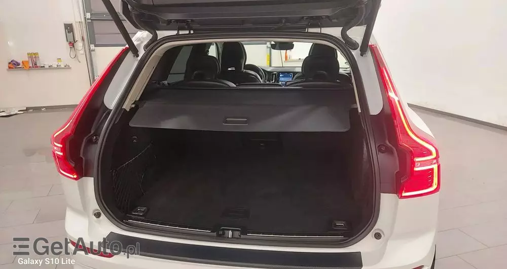 VOLVO XC 60 B4 B Geartronic Inscription