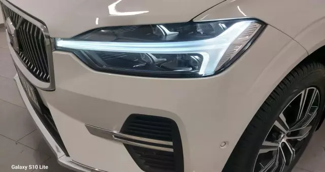 VOLVO XC 60 B4 B Geartronic Inscription