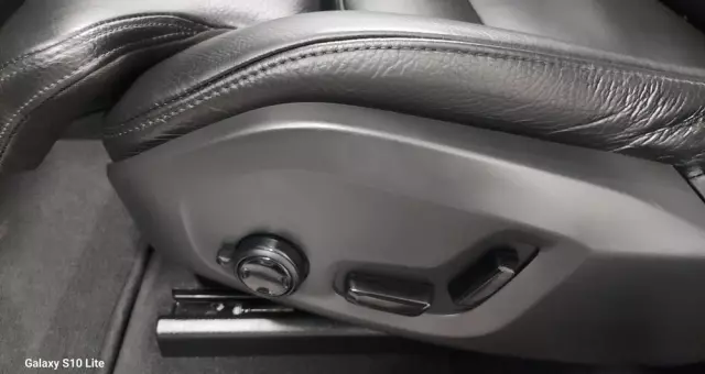 VOLVO XC 60 B4 B Geartronic Inscription