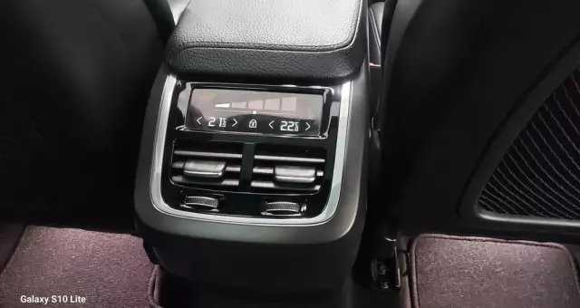 VOLVO XC 60 B4 B Geartronic Inscription