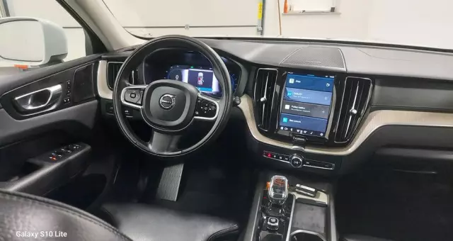 VOLVO XC 60 B4 B Geartronic Inscription