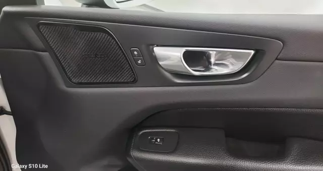 VOLVO XC 60 B4 B Geartronic Inscription