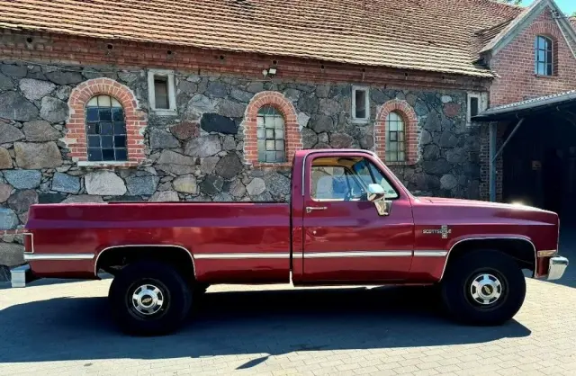CHEVROLET C 